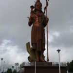 Beeld van Shiva bij het Grand Bassin